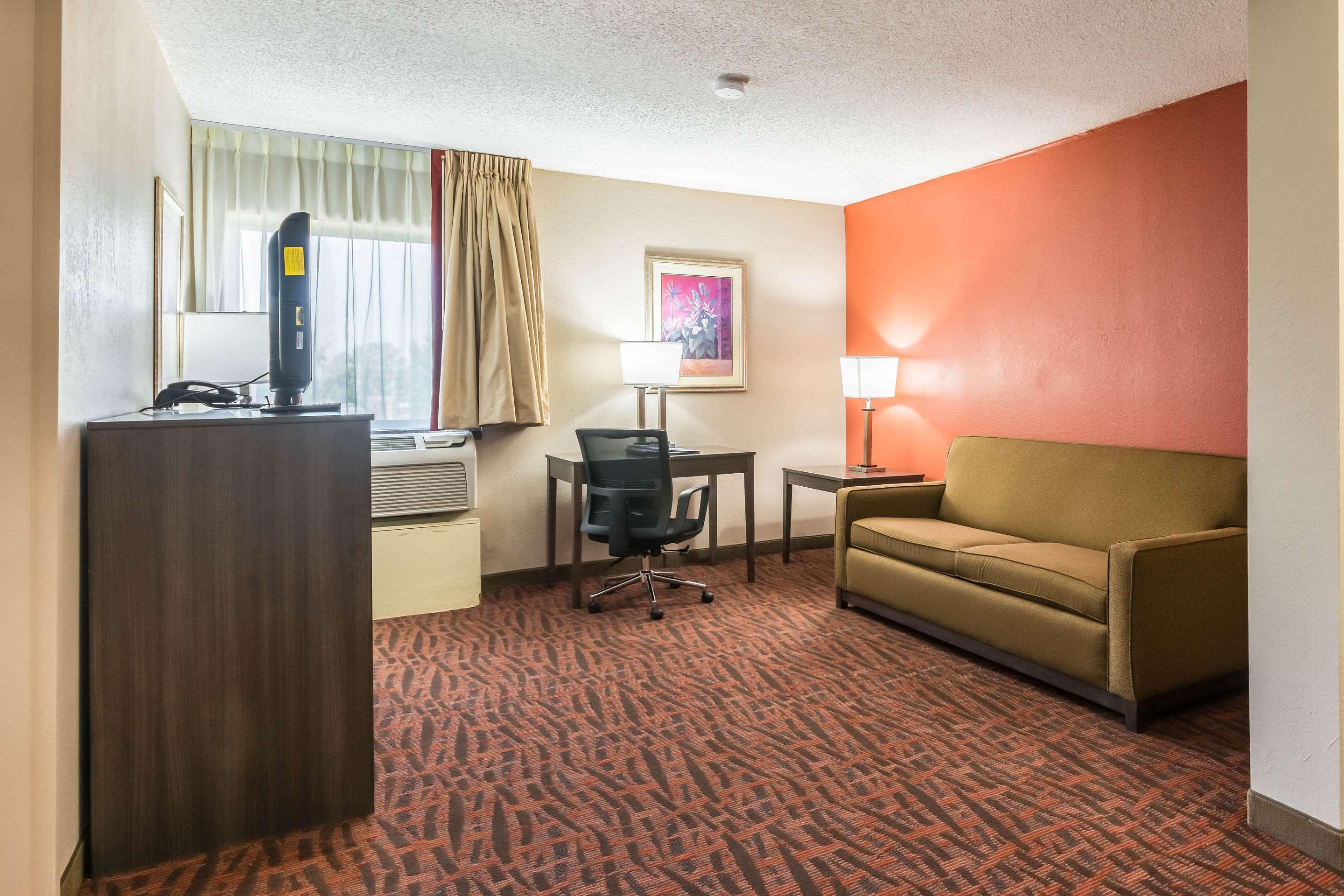 Lake Norman Inn And Suites Cornelius Luaran gambar