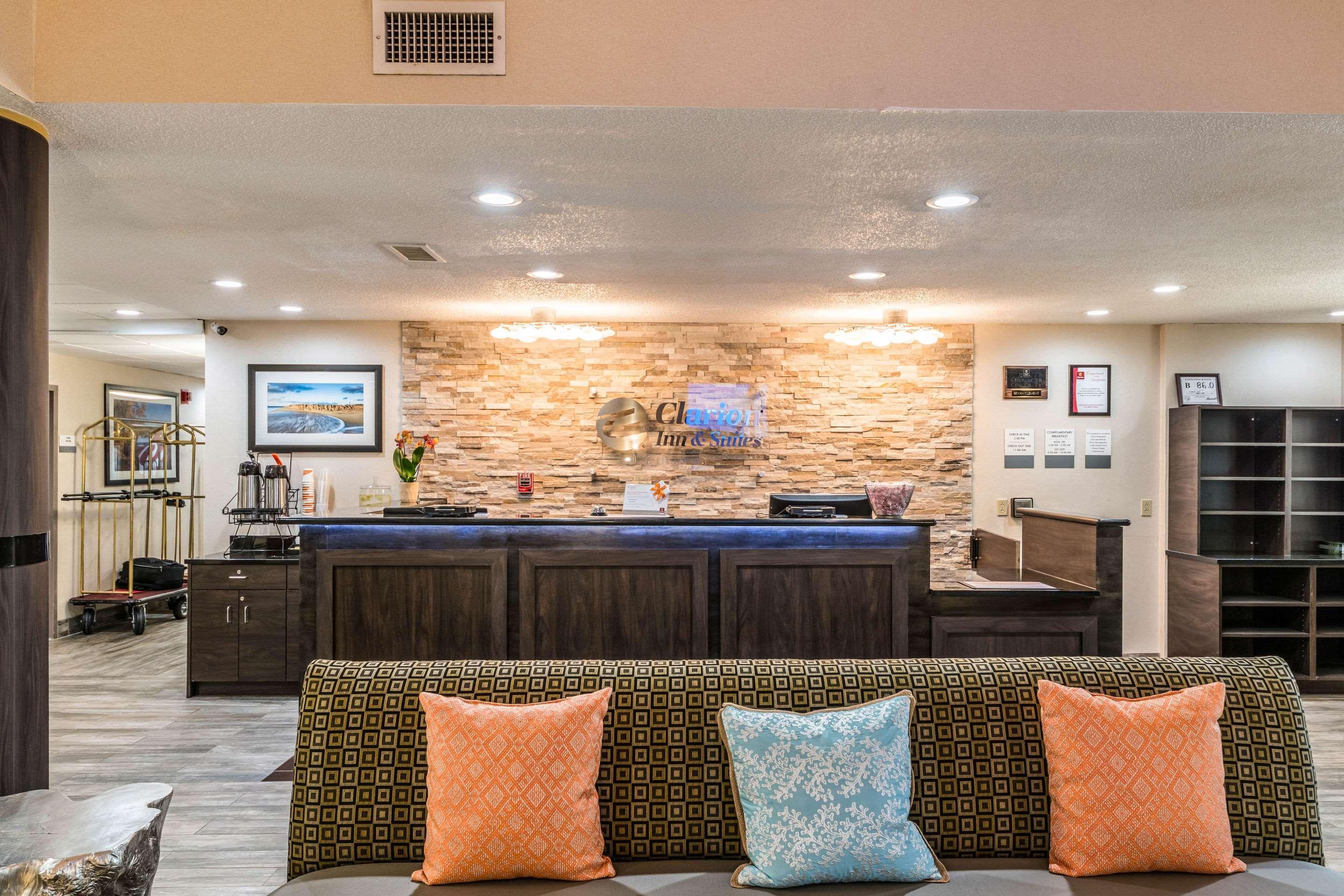 Lake Norman Inn And Suites Cornelius Luaran gambar