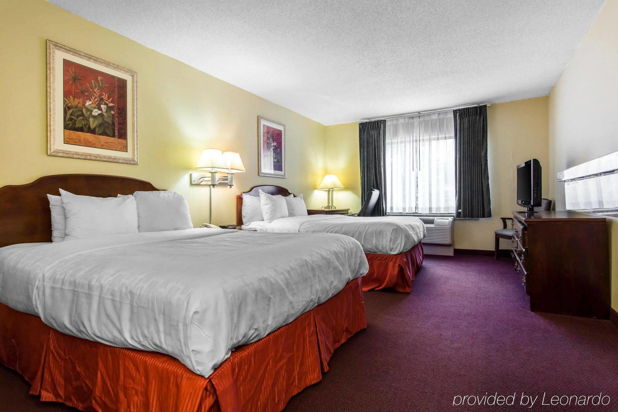 Lake Norman Inn And Suites Cornelius Luaran gambar